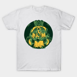 Forrest Green Circle of Ornament T-Shirt